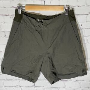 REI Shorts 8